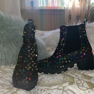 COPY - Betsy Johnson size 8.5